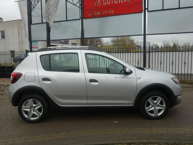 Dacia Sandero Stepway 2015r 900 benzyna 90 km navi tempomat Słupsk - zdjęcie 6