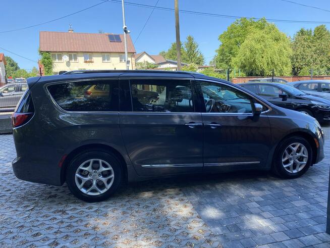Chrysler Pacifica Kobylnica - zdjęcie 3