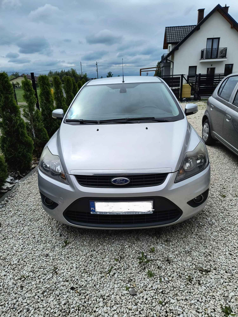 Ford Focus 1.6 TDCi cDPF Trend Niepołomice - zdjęcie 2
