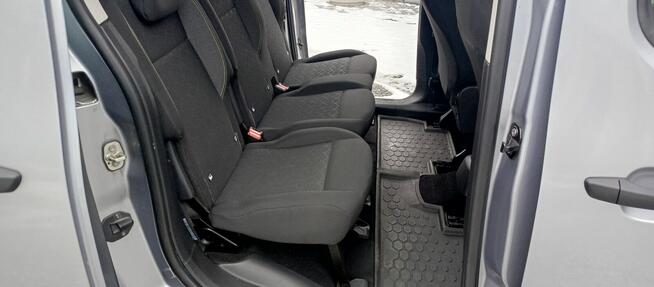 Peugeot Rifter 1.5 BlueHDI Allure 1.5 Diesel 102KM Dąbrowa Górnicza - zdjęcie 10