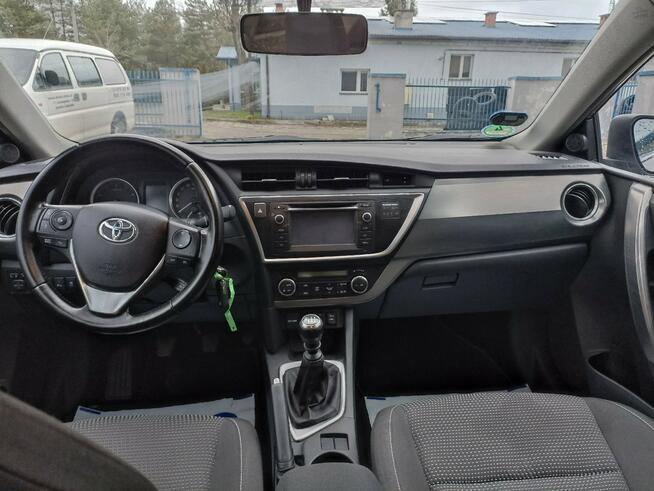 Toyota Auris ks. serwisowa, kamera, PDC, stan BDB Janów Lubelski - zdjęcie 5