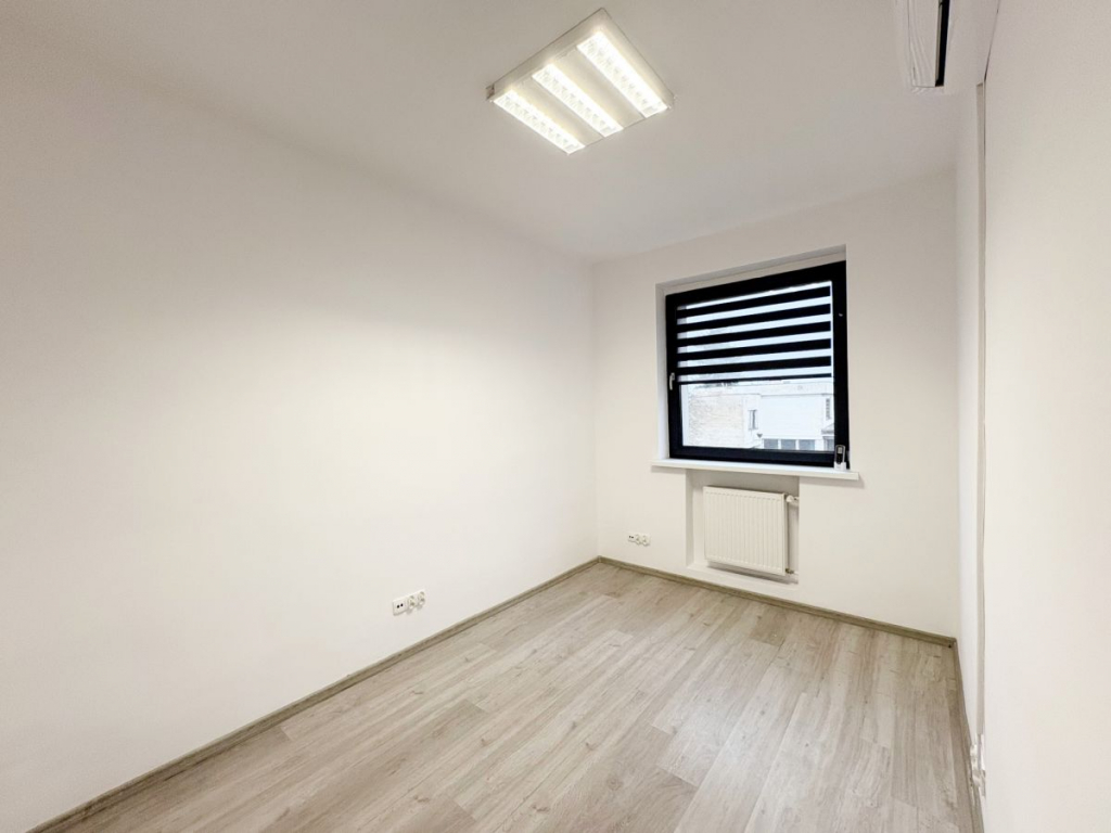 Budynek użytkowy pod działalność. Jeżyce - zdjęcie 10