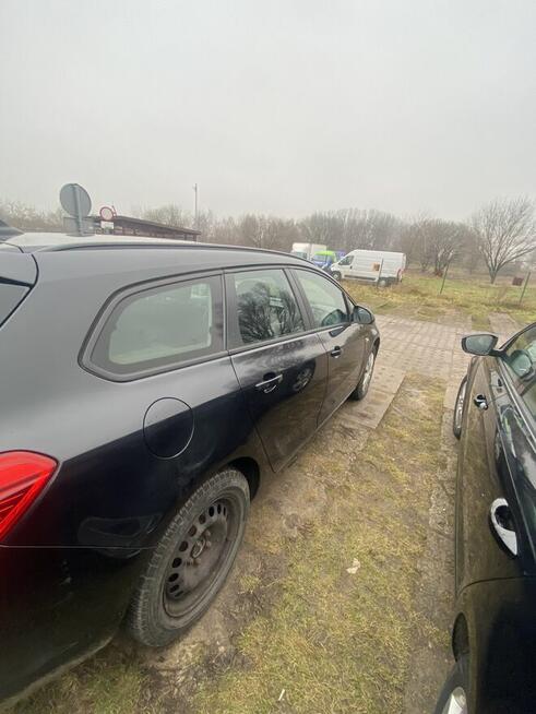 Opel Astra J 2014 Pruszcz Gdański - zdjęcie 4