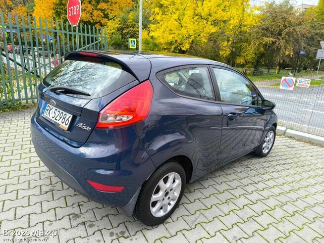 Ford Fiesta 2011 benzyna + gaz, 1388 cm3 Krosno - zdjęcie 3