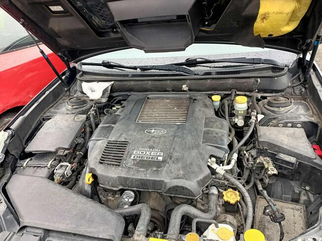 Subaru Legacy 2.0 TD 10r Tarnów - zdjęcie 8