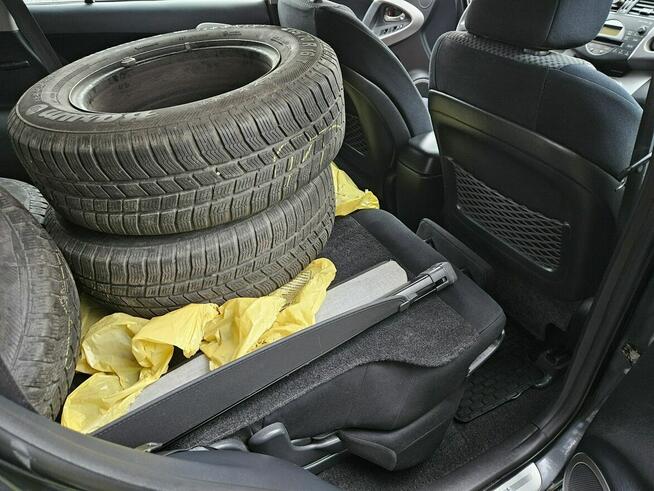 Toyota RAV-4 4 x4 / Krajowy / Klimatyzacja Ruda Śląska - zdjęcie 11