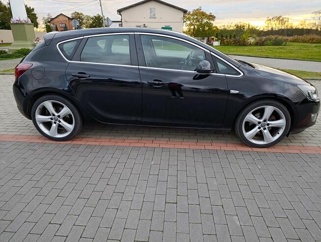 Sprzedam Opla Astrę J 1.6 turbo 180KM! Borysławice Zamkowe - zdjęcie 1