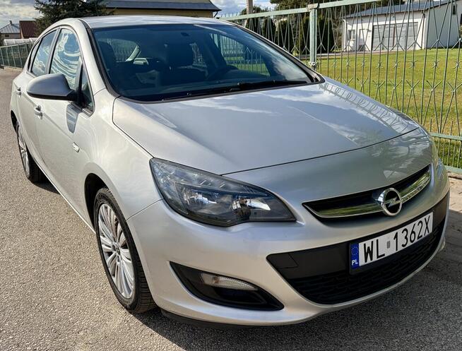 Opel Astra J 2014 - benzyna 1.6 MPI moc 115 KM tylko 124 km Legionowo - zdjęcie 8