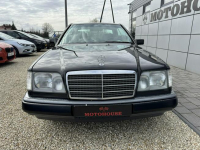 Mercedes E 200 CE klima automat Chełm Śląski - zdjęcie 10