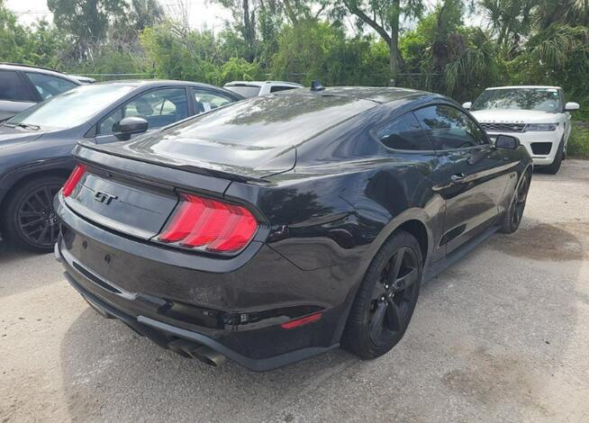 Ford Mustang Wersja GT / Automat / 5.0 V8 Tarnów - zdjęcie 4