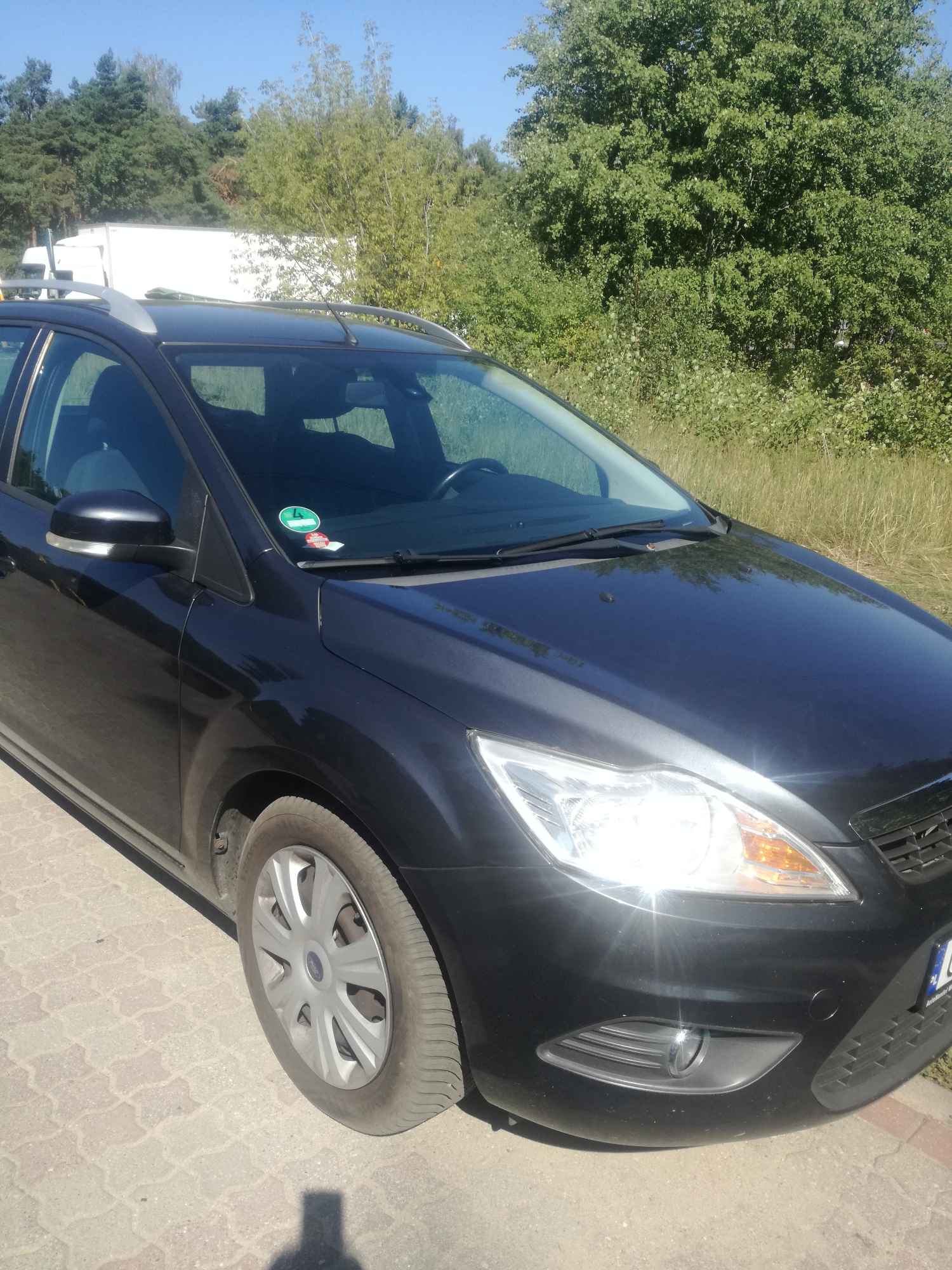 Sprzedam samochód Ford Focus kombi 1.6 2010 r Włocławek - zdjęcie 5