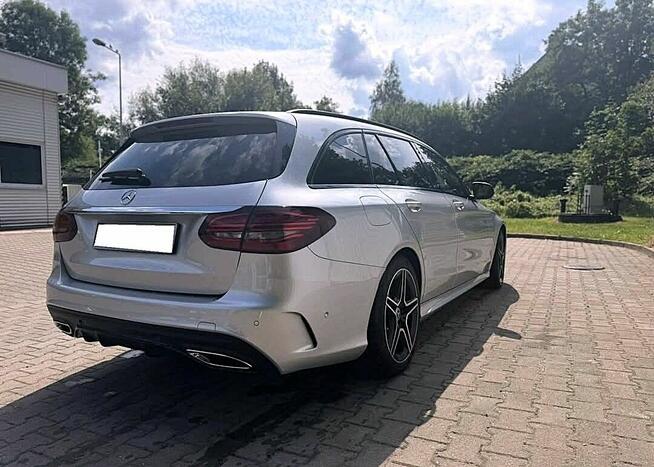 Mercedes-Benz Klasa C 2,2 AMG 4-Matic 9G-TRONIC Środa Wielkopolska - zdjęcie 4