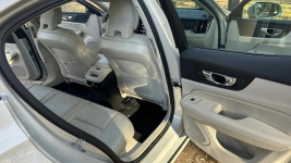VOLVO S60 2.0 benzyna 310 KM. AWD Momentum Pro Legionowo - zdjęcie 12