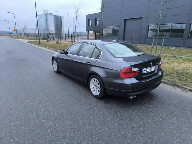 BMW 325 E90 2005r Automat FILM Klima Grzane Fotele Tempomat Alu Pabianice - zdjęcie 3