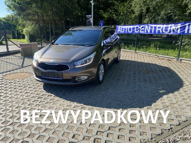 Kia Cee'd bezwypadkowy benzyna bogata wersja serwisowany Kobylnica - zdjęcie 1