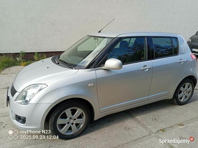 Suzuki Swift, polski salon, pierwszy właściciel Gdańsk - zdjęcie 7