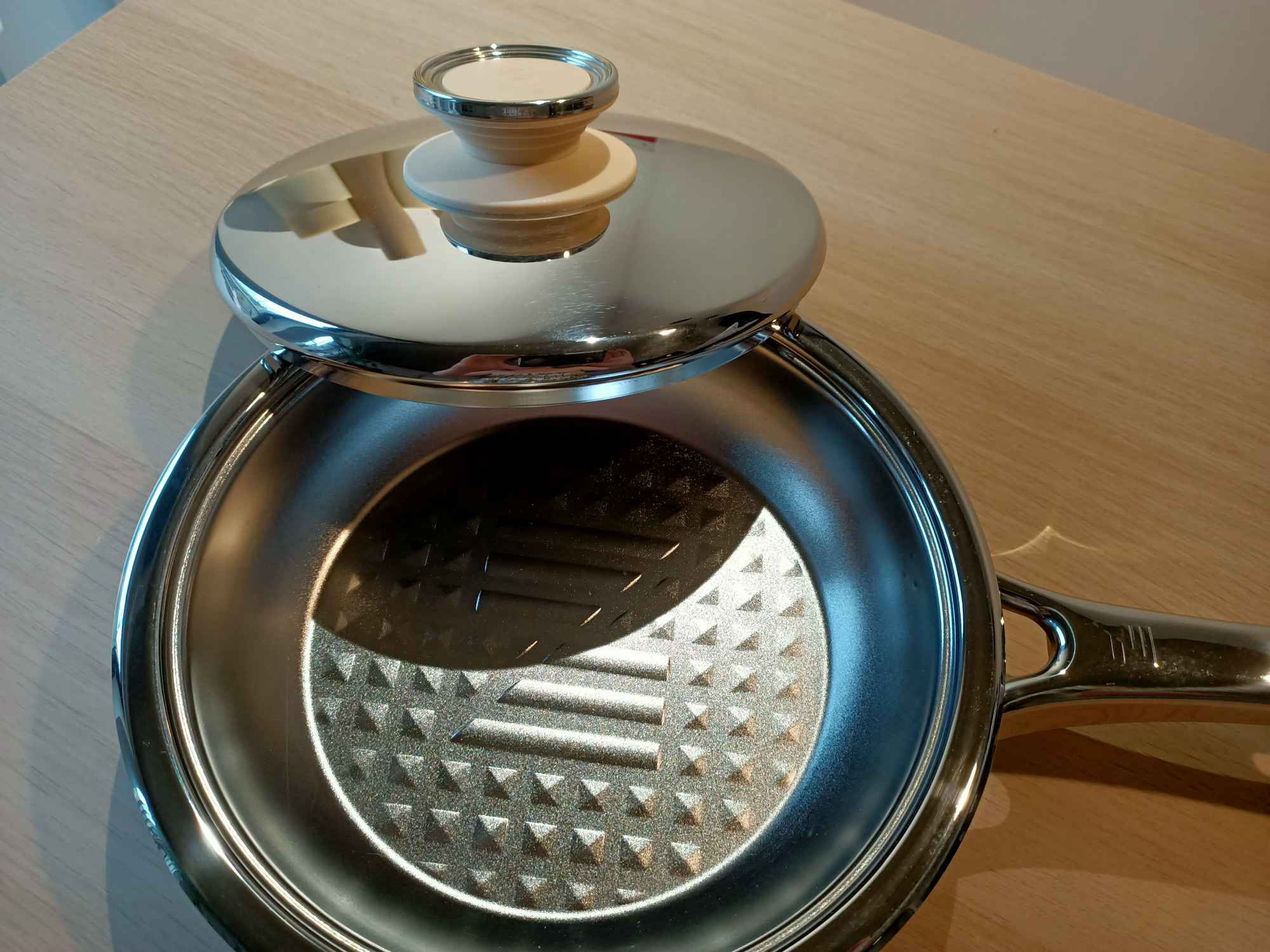 ZEPTER - NOWA patelnia URA z pokrywką naczynie 20cm 1,2L Śródmieście - zdjęcie 4