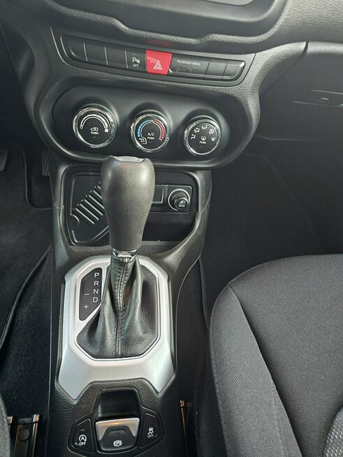 RENEGADE * 1.4 Turbo Benzyna * AUTOMAT  * Tempomat * Piękny Myszków - zdjęcie 6