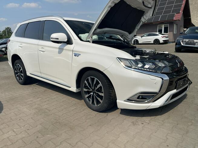 Mitsubishi Outlander AWD PHEV Automat Klimatronik Kamera Podgrzewanie Gliwice - zdjęcie 2