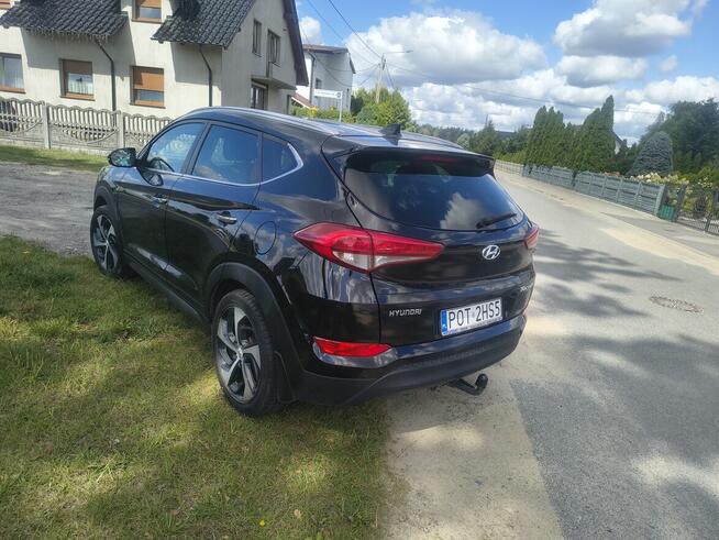 Sprzedam Hyundaia Tusona Rojów - zdjęcie 6