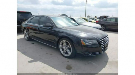 Audi A8 / niski przebieg / Quattro / 3.0 kompresor /