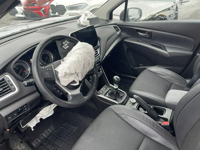 Suzuki SX4 S-Cross 4x4 Kamery360 SHVS Klimatronik Podgrzewanie Gliwice - zdjęcie 9
