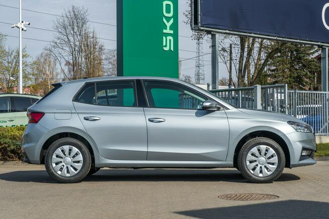 Škoda Fabia Essence 1.0 MPI 80 KM - Dostępny od ręki! Oferta dla firm! Łódź - zdjęcie 9