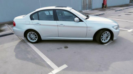 BMW E90 320i LCI zadbany Świdnica - zdjęcie 7