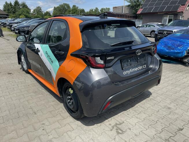 Toyota Yaris Hybryda Automat Kamera cofania Gliwice - zdjęcie 4