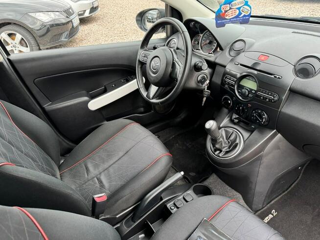 Mazda 2014 rok 1,35 benzyna 1 właścicielka z Niemiec Opłacona Szerominek - zdjęcie 10