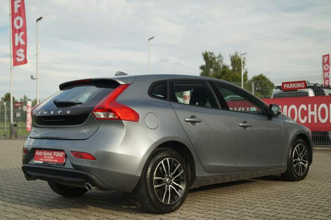 Volvo V40 2019r 2.0 DIESEL 120KM SKRZYNIA AUTOMATYCZNA Goczałkowice-Zdrój - zdjęcie 8