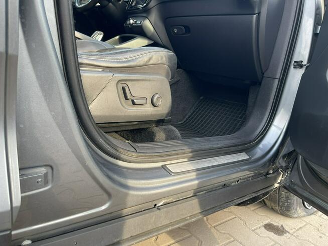 Volvo XC 40 R design T5 AWD HAK Skóra Kamera Pamięć Panorama Virtual Gliwice - zdjęcie 11