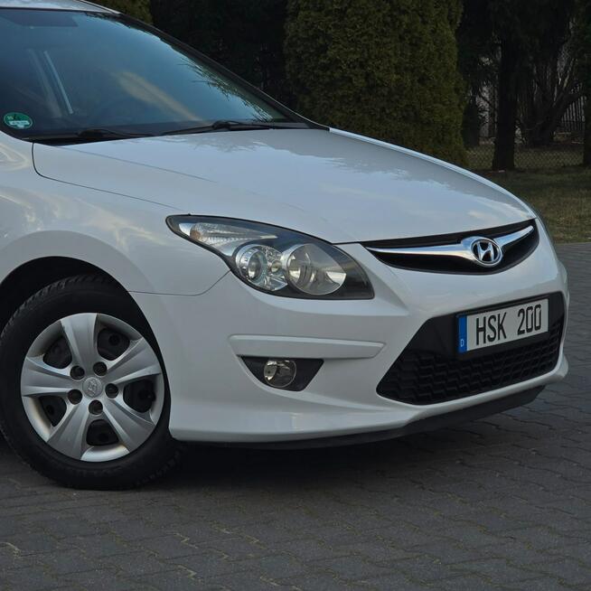Hyundai i30 1.4 Blue Classic Ostrów Mazowiecka - zdjęcie 10