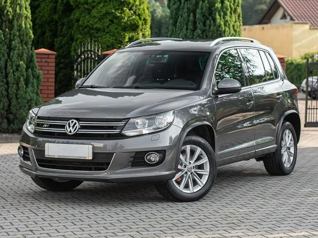 VW Tiguan 1.4T 160PS R line Navi Kamera Alu Full Opcja ! Podzagajnik - zdjęcie 6