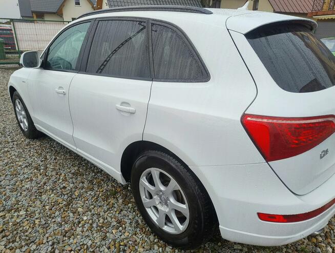 Audi Q5 2,0 benzyna-hybryda 4X4 Harklowa - zdjęcie 7