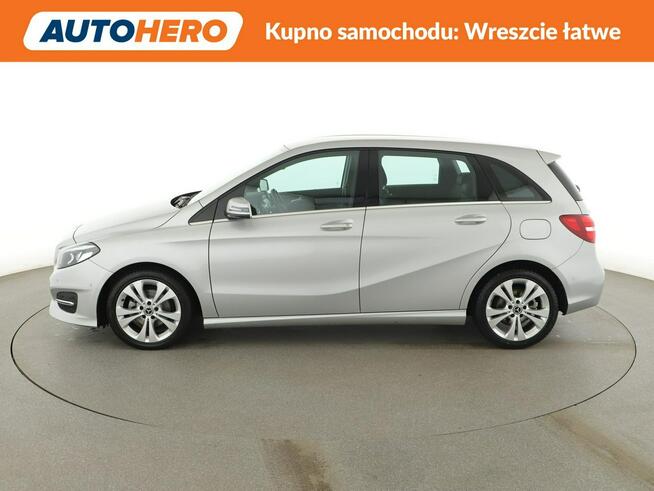 Mercedes B 180 automat full LED navi klima czujniki parkowania Warszawa - zdjęcie 2
