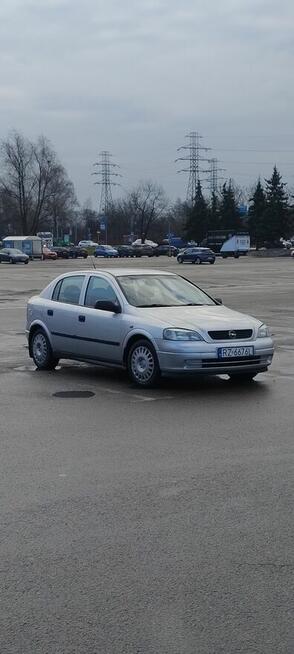 Opel Astra 2004 Rzeszów - zdjęcie 1