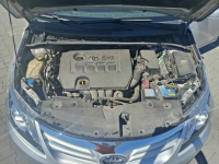 Toyota Avensis Opole - zdjęcie 8
