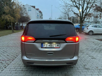 Chrysler Pacifica FV 23%, Zadbany, Serwisowany Poznań - zdjęcie 7