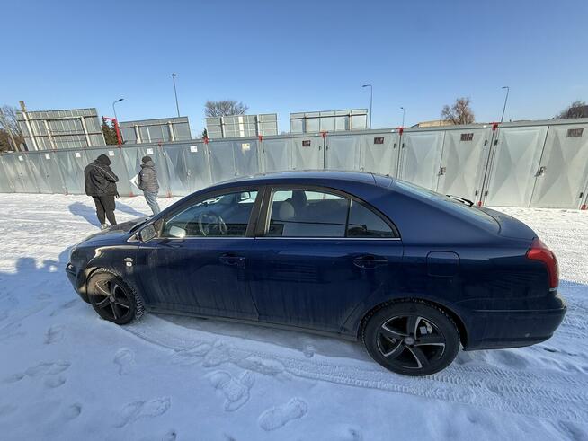 Syndyk sprzeda Toyota Avensis Łódź - zdjęcie 1