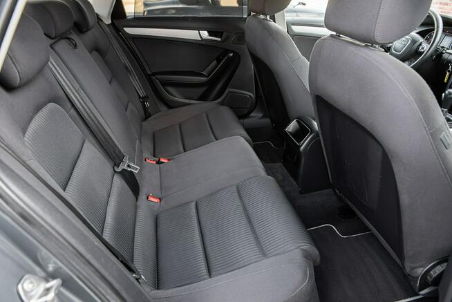 Audi A4 1.8T 160KM S-Line ! Super Stan ! Zadbana ! po Opłatach ! Zwoleń - zdjęcie 8