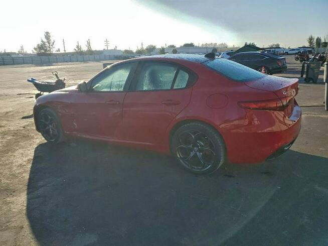 Alfa Romeo Giulia / 2.0 280KM / 4x4 / niski przebieg / Tarnów - zdjęcie 5