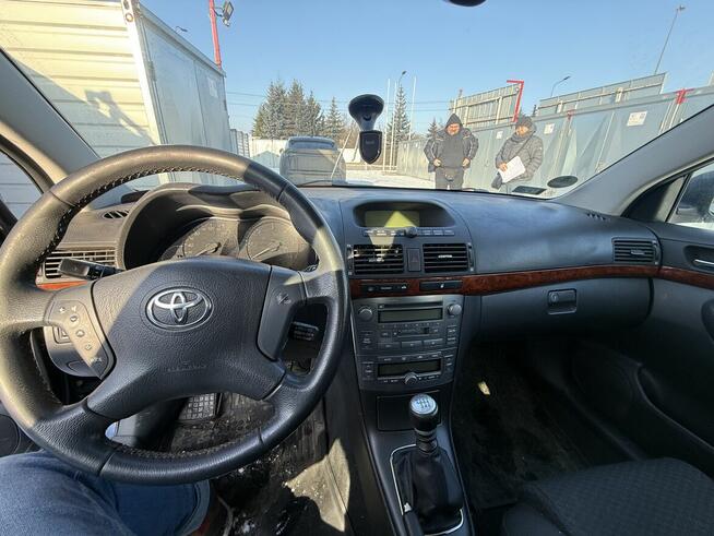 Syndyk sprzeda Toyota Avensis Łódź - zdjęcie 6