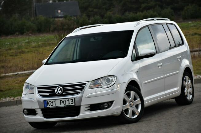 Volkswagen Touran 2,0 TDI  R-line Navi PDC Lift 6-bieg Ostrów Mazowiecka - zdjęcie 2