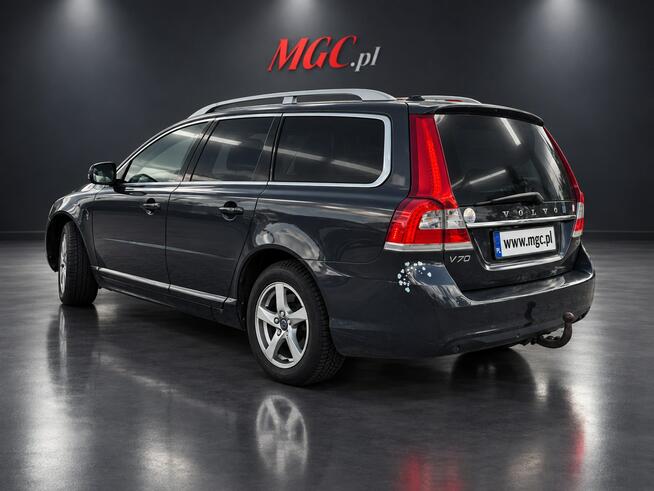Volvo V70 D3 - SUMMUM - BEZWYPADKOWY - SERWIS NA PONAD 40 TYS - TOP! Łaziska Górne - zdjęcie 4