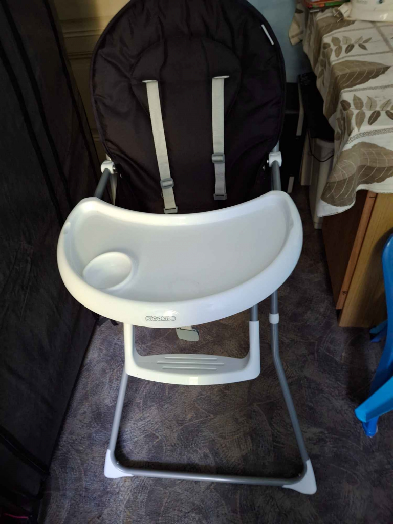 Dwa krzesełka do karmienia po bliźniakach Cieszyn - zdjęcie 2