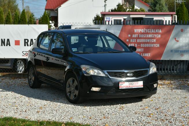 Kia Cee&#039;d 1.4 90KM 2011r. lift Klima Alufelgi HAK Isofix Polecam Kampinos - zdjęcie 1