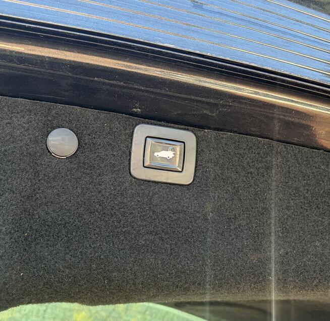 Opel Insignia - moc 220 KM - AUTOMAT - Bogate Wyposażenie Legionowo - zdjęcie 12