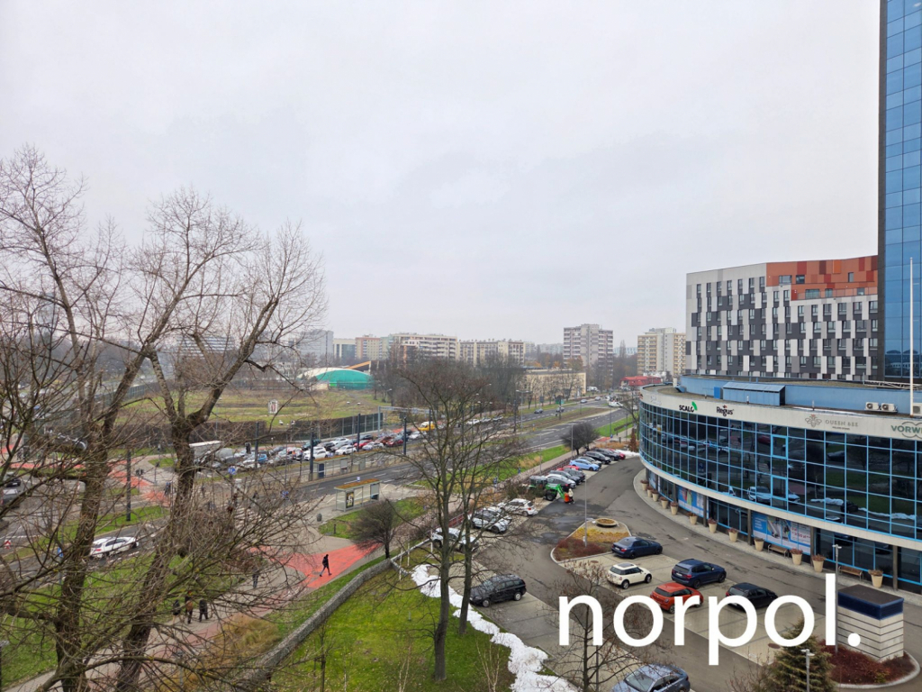 Jasne dwupoziomowe mieszkanie z windą, po remoncie – Grzegórzecka Kraków - zdjęcie 12