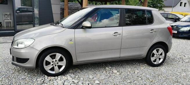 Škoda Fabia Bardzo zadbana po liftingu. Ekonomiczna . Polecam Stare Budy - zdjęcie 3